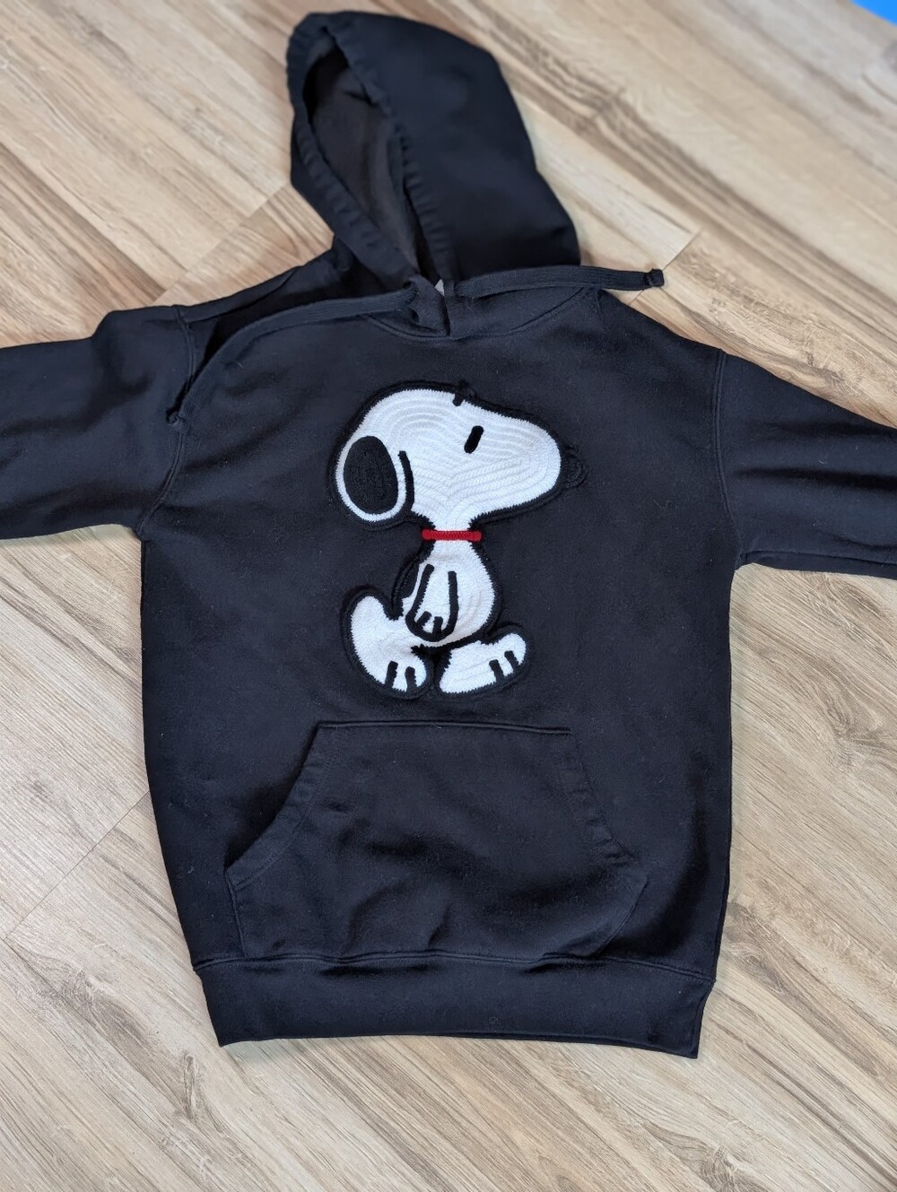Peanuts Snoopy Black Hoodie Embroidered Size XS
